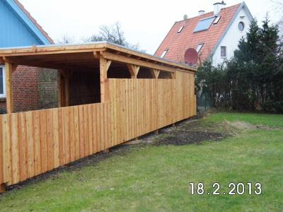 Carport mit Sichtschutz